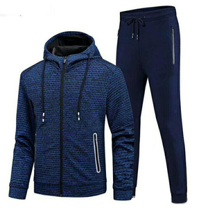 Nouvelle Arrivée Personnalisée Mono Riders Unisexe Survêtement d'Hiver Streetwear de Football en Polaire Technique Zippé avec Logo Uni pour le Jogging - Product Image 2