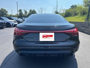 2023 AAU-Di E-Tron GT pre mium PL สหรัฐ - Product Image 4