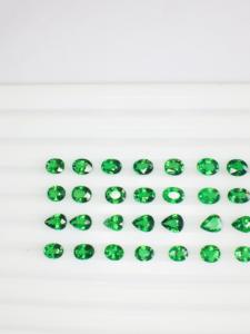 หิน tsworite ธรรมชาติขนาด5*4มม. คุณภาพ AAA ความแวววาวและความคมชัดสูงสีเขียวสดใสและเหมาะสำหรับการทำเครื่องประดับ - Product Image 2