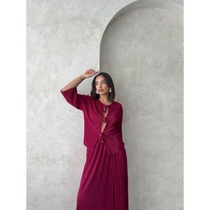 Blusa Elegante con Lazo Frontal y Pliegues para Mujer, Marca TOPSHOW, Color Sólido, Tejido de Algodón y Poliéster, Manga Larga, para Uso Diario - Product Image 5