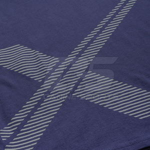 เสื้อยืดผ้าฝ้ายถัก100% สำหรับผู้ชายสั่งพิมพ์โลโก้ได้ตามต้องการสำหรับฤดูร้อน - Product Image 3