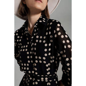 Vestido de Gasa con Estampado de Puntos y Mangas Voluminosas en Negro, Estilo Fit and Frill - Product Image 5