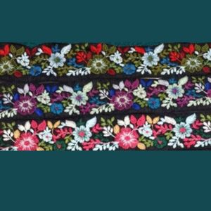 Bhurkha Lace Bulk Fabricante Precio barato Ceo venta al por mayor Patrones Bordados florales coloridos vibrantes y detallados de alta calidad - Product Image 1