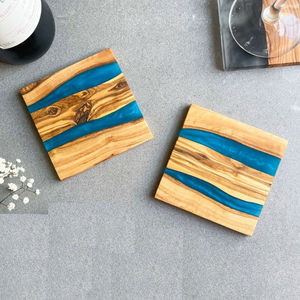 Juego de 4 Posavasos Cuadrados de Madera, Hechos a Mano con Madera de Olivo y Resina Rosa, para Decoración del Hogar, Accesorios de Bar al por Mayor - Product Image 2