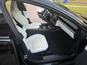 รถยนต์มือสองสมรรถนะสูง <span class=keywords><strong>Tesla</strong></span> Model <span class=keywords><strong>S</strong></span> Plaid ปี 2022 พร้อมส่งทั่วโลก - Product Image 4