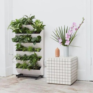 Jarrón negro pequeño moderno, acento decorativo elegante, Ideal para restaurantes domésticos y eventos corporativos, exhibición al por mayor de La India - Product Image 3