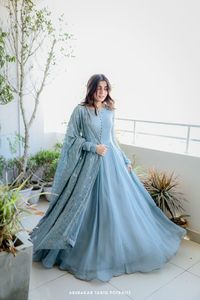Lancement de la nouvelle tenue de soirée, Look robe et Dupatta ensemble robe traditionnelle entièrement cousue vêtements décontractés robe longue pleine allure Kurti - Product Image 2