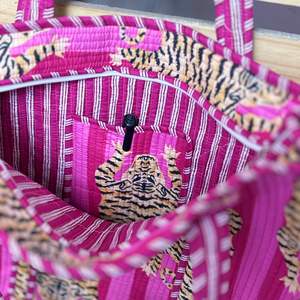 Pink Tiger Print Kantha Tote <b>Bag</b> with Zip Handmade <b>Quilted</b> Cotton Shoulder <b>Bag</b> - Product Image 4