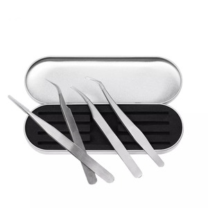 แหนบสแตนเลสปลายแหลมมืออาชีพสำหรับการต่อขนตาและขนตาเพิ่มวอลลุ่ม - Product Image 1