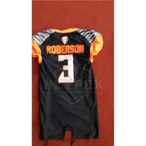 2025 Vente chaude Maillot de football américain entièrement personnalisé Meilleur fournisseur avec manches courtes et fonctionnalité respirante - Product Image 3