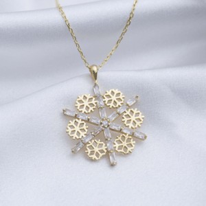 Collier pendentif artisanal en forme de flocon de neige avec pierre CZ Baguette, bijoux en argent 925 turc en gros - Product Image 6