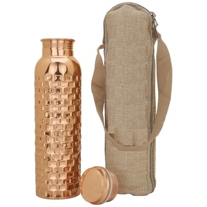 ขวดทองแดงแท้พิมพ์ลายดอกไม้พร้อมฝาและถุงใส่ปอกระเจาทนทานและเชื่อถือได้คุณภาพสูงและวัสดุที่มี - Product Image 6