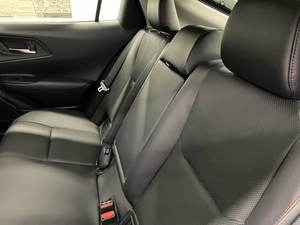 Listo para enviar: Toyota Prius XLE 2023/2024 usado, modelo de coche nuevo, sedán usado con volante a la izquierda/derecha - Product Image 5