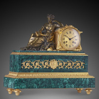 Jam Meja Malachite Modern Logam Kristal dan Kayu Cocok untuk Luar Ruangan Tampilan Jarum Berlapis Emas 24K
