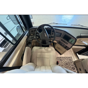 Autocaravana diésel de lujo clase A Allegros Red 360 33 AA de 2022, de segunda mano, con 4 extensiones laterales y interior residencial. - Product Image 4