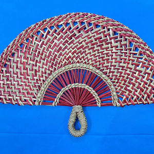 พัดหญ้าทะเลทำด้วยมือวัสดุใบปาล์มเวียดนามสำหรับตกแต่งบ้านสไตล์ศิลปะติดผนังแบบเรียบง่ายและของที่ระลึกงานปาร์ตี้ - Product Image 1