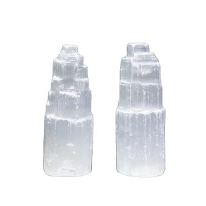 Tour de cristal de sélénite naturelle polie en forme de gratte-ciel, pierre de sélénite verticale, vente en gros, décoration en pierres précieuses - Product Image 1