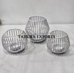 Bougeoir moderne blanc de style cage avec finition peinte douce et aspect aérien pour une lumière paisible dans les designs de pièces à thème côtier - Product Image 6