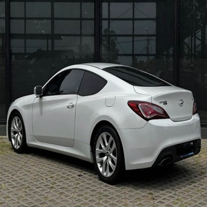 Hyundai Genesis Coupé 2.0T Ultimate tendance - Product Image 2