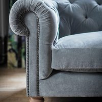 2024 Wohnzimmer-Sofa mit drei Sitzen minimalistisches Samtmaterial Schlafzimmer luxuriöses hochwertiges Samtmatte-Sofa-Satz Sofa-Bänk Großhandel OEM