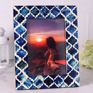 Cadres photo incrustés de résine élégants et faits à la main de qualité supérieure avec des conceptions personnalisables Technique écologique polie pour les commandes en gros - Product Image 5