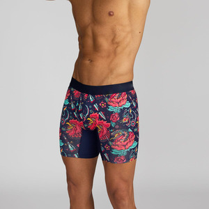 Short de compression de haute qualité pour hommes, fabriqué sur mesure avec motif solide et ajustement réglable pour vêtements de sport - Product Image 2