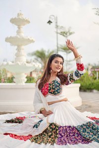 100% tela de algodón puro bordado multicolor borde de encaje trabajo este Lehenga para todas las ocasiones es perfecto para Mehendi Dandiya, - Product Image 3