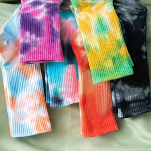 Chaussettes respirantes, douces et légères, parfaites pour un usage quotidien et un confort optimal. - Product Image 1
