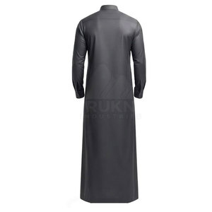 Magnifique Thobe Moderne Slim Fit pour Hommes – Tenue Islamique Décontractée en Coton Respirant et Léger, Coupe Confortable et Élégante pour les Cérémonies Religieuses - Product Image 6
