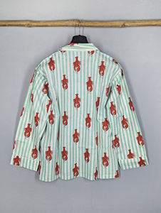 Ensemble de pyjama élégant pour femmes, tissu lisse, design tendance, confort luxueux pour la nuit et la détente - Product Image 4