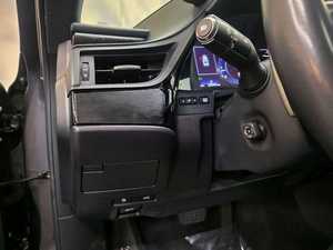 Lexus ES 2025 Gris, Sedán Usado, 2.0 CVT Edición Premium, Volante a la Izquierda, 5 Asientos, Auto Importado - Product Image 3