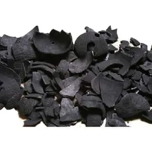 买方椰子壳木炭压块泰国椰子壳木炭来自印度尼西亚