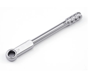 Clé à cliquet dentaire universelle en acier inoxydable Dogmatic International DM1955, 6,35 mm de long, alimentation manuelle, CE - Product Image 1