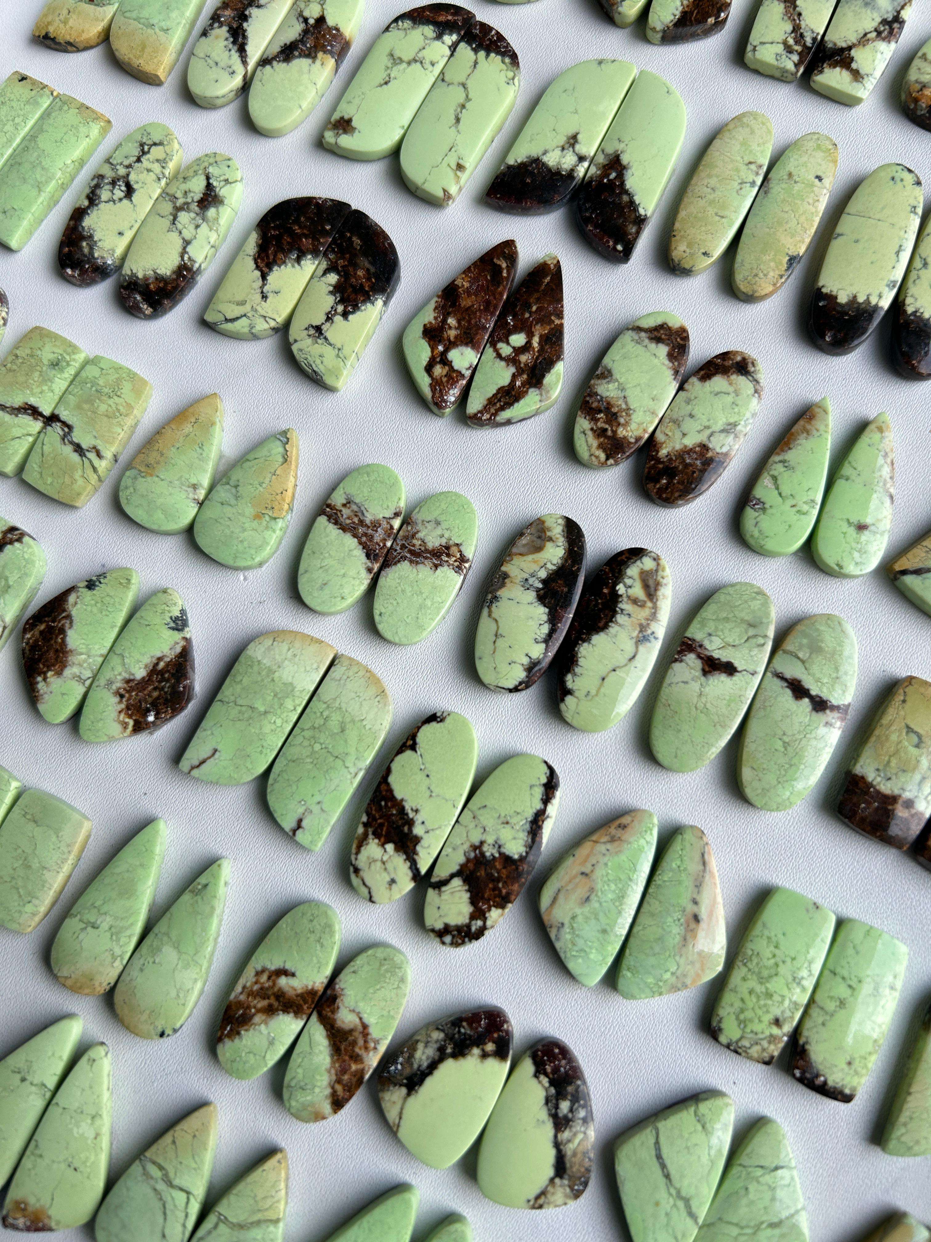 สีเขียว