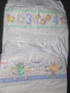 Vente en gros de couches Huggies taille 3, couches pour bébés Little Snugglers, taille 3 (16-28 lb), 168 (6 paquets de 28), emballage. - Product Image 2