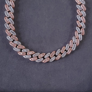 Collar de cadena cubana con incrustaciones de moissanita de lujo estilo hip hop para hombre, eslabones gruesos de primera calidad, estilo llamativo para fiestas - Product Image 2