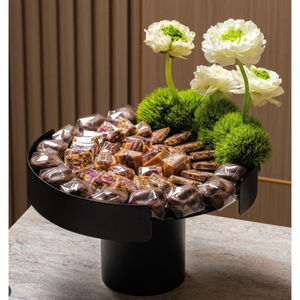 Creative Quality Black Metal Bowl Classic Design Table Decorative Dessert Holder <b>Sweet</b> Cookies Bowl For Weddings <b>Parties</b> Use - Product Image 1