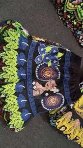 กระโปรงสั้นทรงเอแต่งจีบเอวยางยืดสำหรับผู้หญิงกระโปรงสั้นทรงเอปักลายดอกไม้ทันสมัย - Product Image 2