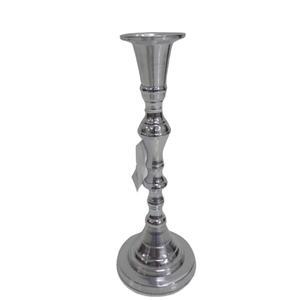 เชิงเทียนอลูมิเนียมสีขาวพร้อมเชิงเทียนสีทองสำหรับงานแต่งงานและงานเลี้ยงทำด้วยมือจำนวนมาก - Product Image 2