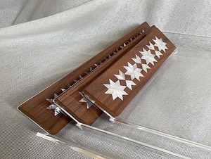 ถาดเสิร์ฟช็อกโกแลตและขนมทำมือสำหรับใช้ในบ้านและงานเฉลิมฉลองรอมฎอน ถาดอะคริลิคฝังมุกหรูหราทันสมัย - Product Image 4