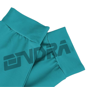 Chemise décontractée à manches longues pour hommes Chemise boutonnée en coton Coupe décontractée Tissu doux respirant et léger Haut confortable à porter au quotidien - Product Image 3