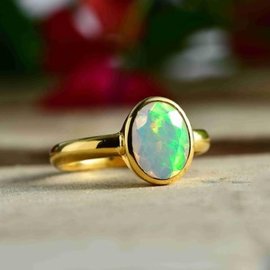 Anillo de ópalo etíope delicado de primera calidad, Plata de Ley 925, chapado en oro de 18 quilates, joyería de piedras preciosas naturales minimalistas para uso diario - Product Image 2