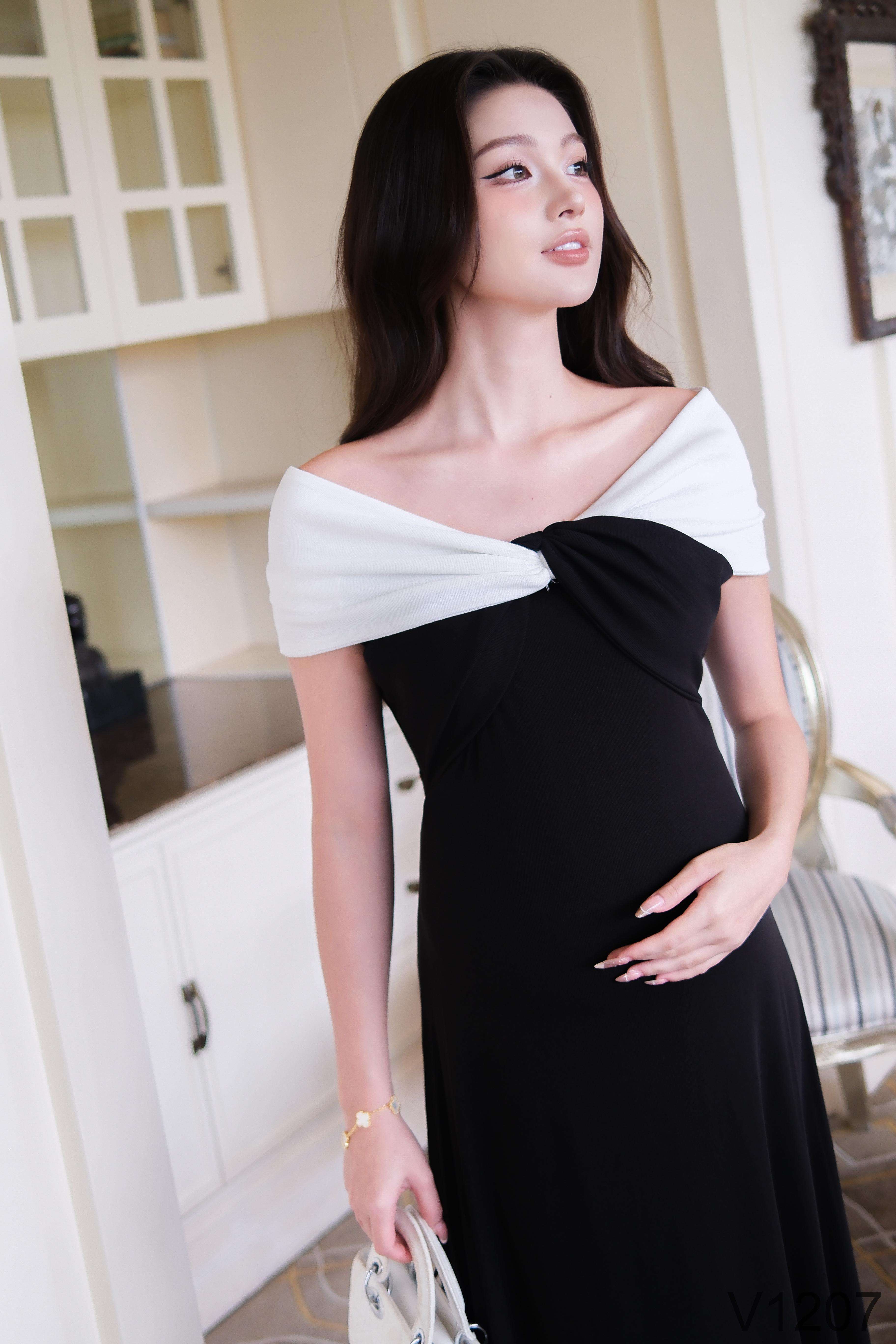 สีดำผสมสีขาว