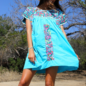 Oaxacan 100% coton Mini robe fleurs brodées à la main Crochet détail Sexy tunique/chemisier avec manches de cou grande taille - Product Image 1