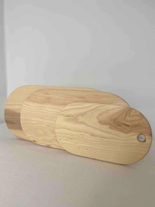 Tabla de Cortar Ovalada de Madera Premium, Diseño Simple, Ideal para Preparar Alimentos, Servir y Decoración del Hogar, Venta al por Mayor desde India - Product Image 6