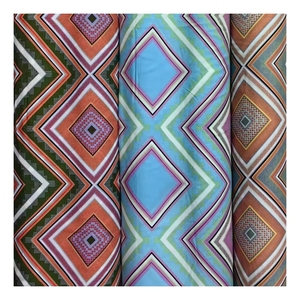 ผ้าเรยอนพิมพ์ลายดิจิทัลหรูหราสำหรับชุดแต่งงานตามสั่งชุดปาร์ตี้และตกแต่งบ้านตามสไตล์ของคุณ - Product Image 4