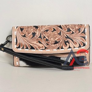 Carteras de cuero mecanizadas a mano de diseñador de tendencia 2025 para mujer, carteras de estilo único occidental de piel de vaca auténtica, embrague multiusos - Product Image 1