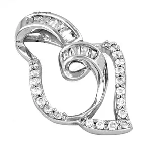 Colgante de Corazón de Plata 925 para Mujer con Engaste de Circonita, Elegante Amuleto de Joyería para Aniversario - Product Image 3