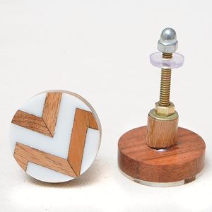 Bouton en bois et résine Bon matériel de conception pour accessoires de maison et de cuisine pour l'exportation au prix de gros de HF CRAFTS - Product Image 2