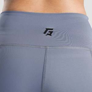 กางเกงกีฬาเอวสูง Ignite Fit ระบายอากาศได้ดี น้ำหนักเบา สีเทา พร้อมแถบข้าง ผลิตจากไนลอน/สแปนเด็กซ์ - Product Image 6